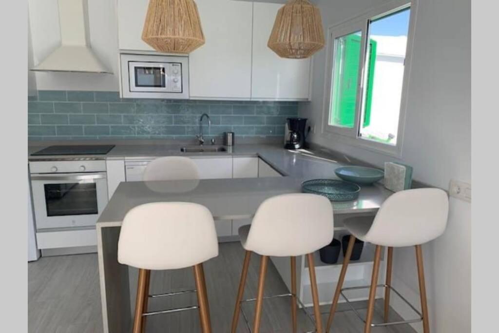 Renovated 2 Bedroom Bungalow In Playa Del Ingles Maspalomas  Bagian luar foto